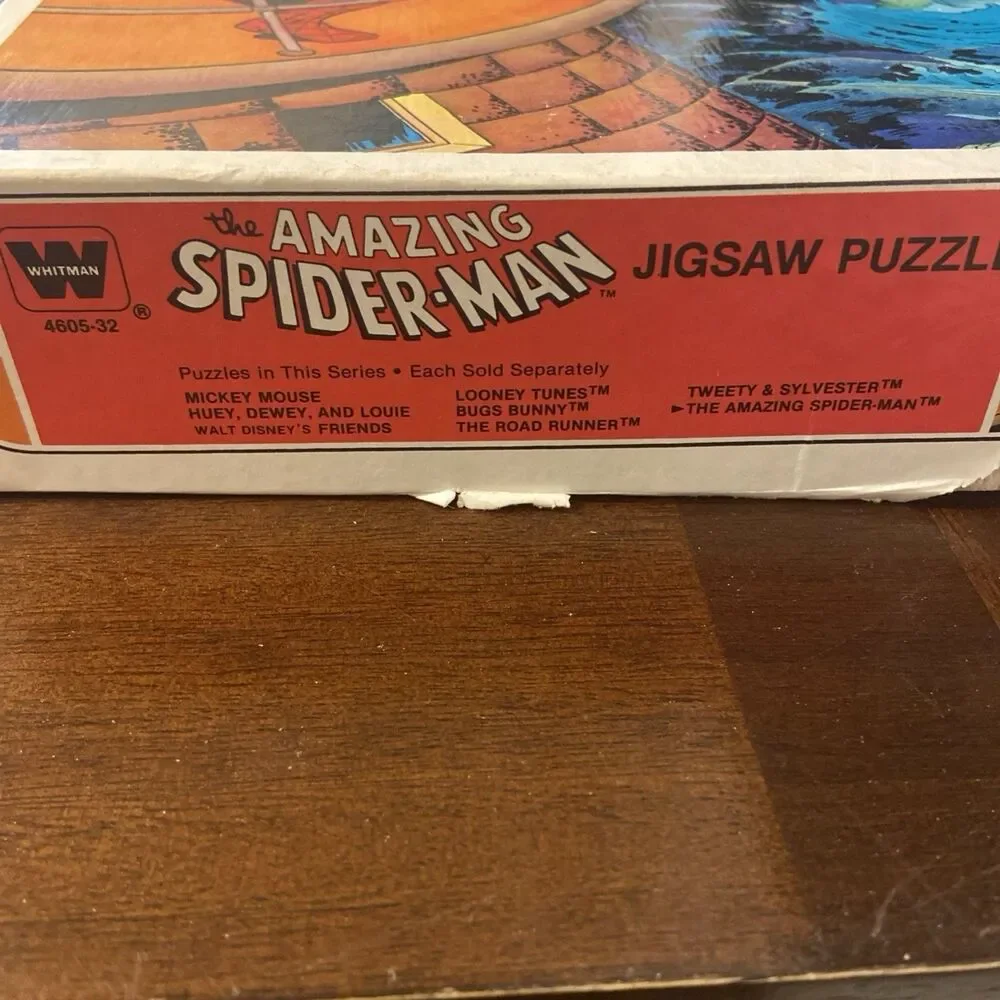 Vintage 1983 The Amazing Spider-Man 100 Piece Jigsaw Puzzle Complete